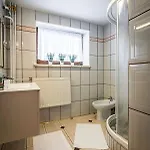 Wierchowa Jacuzzi & Sauna شاليه زاكوباني